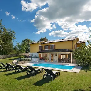 Villa Charlie, Labin (Istria)